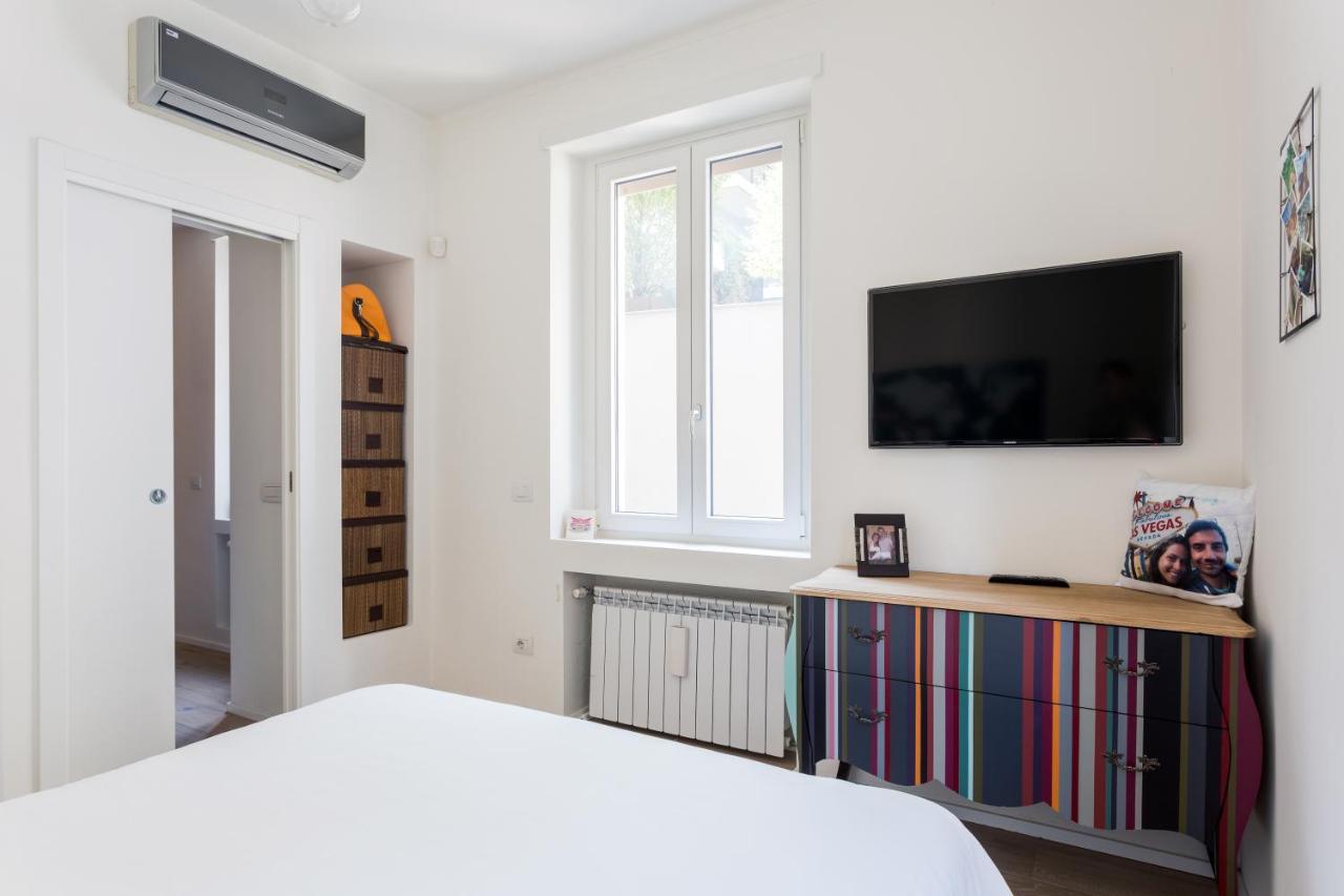 Green Shot - Garibaldi Area Apartment Mailand